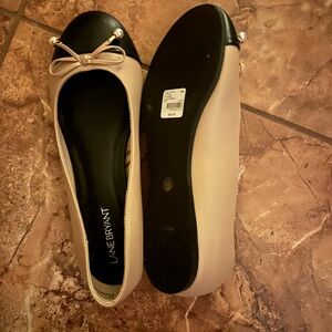 Lane Bryant Women's Black and Tan Flats